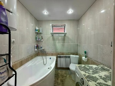 Продается 2-этажный дом, 158 м²