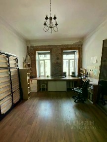 Продается 4-комн. квартира, 99 м²