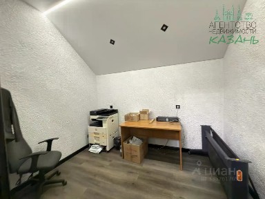 Продается 2-этажный дом, 371 м²