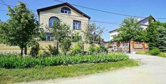 Продается 2-этажный коттедж, 196,4 м²