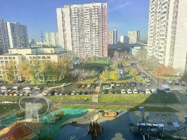 Продается 2-комн. квартира, 57,9 м²