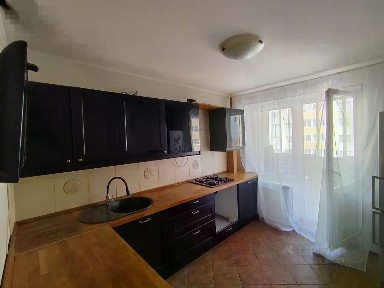 Продается 2-комн. квартира, 65 м²