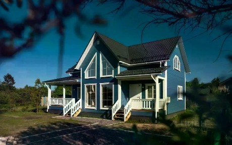 Сдается 2-этажный дом, 145 м²