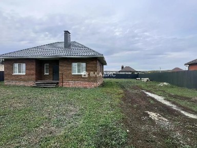 Продается 1-этажный дом, 140 м²