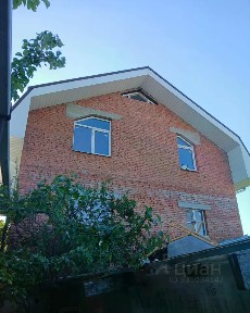 Продается 3-этажный дом, 157,8 м²