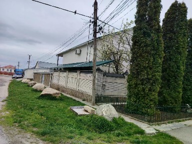 Продается 2-этажный дом, 225 м²