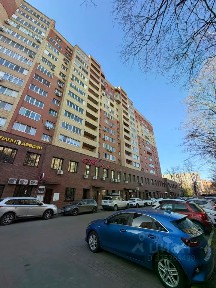Продается 3-комн. квартира, 109 м²