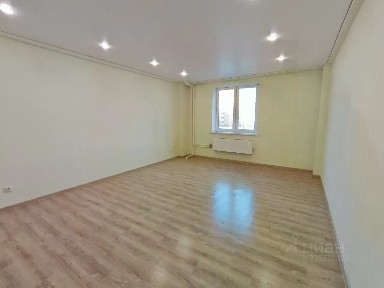 Продается 1-комн. квартира, 49,6 м²