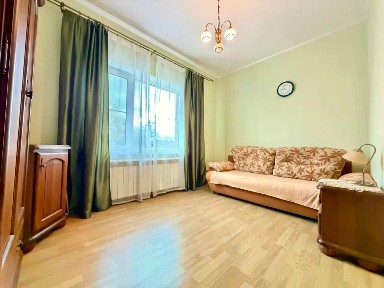 Продается 3-этажный дом, 207 м²