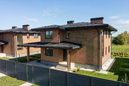 Продается 2-этажный дом, 141 м²