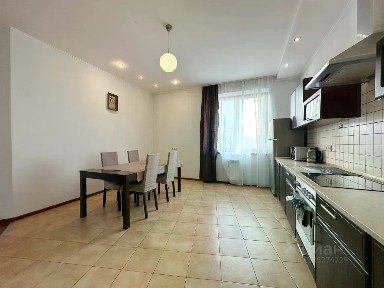 Сдается 2-комн. квартира, 140 м²