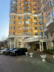 Сдается 5-комн. квартира, 213 м²