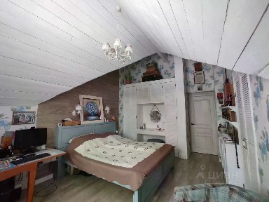 Продается дом, 230 м²