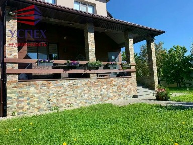 Продается 2-этажный дом, 500 м²