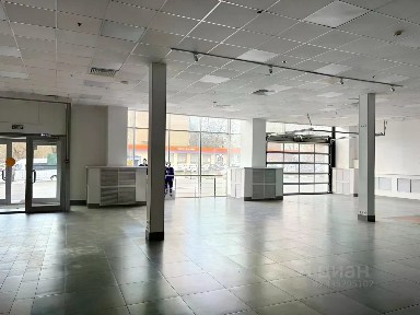 Продается помещение свободного назначения, 1 290 м²