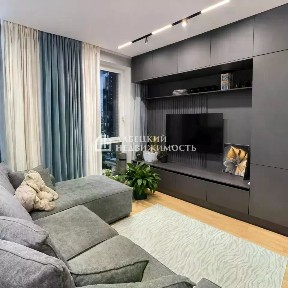 Продается 3-комн. квартира, 87 м²