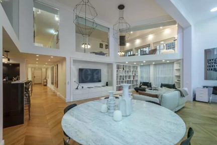 Продается многокомнатная квартира, 251,3 м²