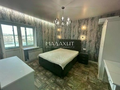 Продается 2-этажный дом, 185 м²
