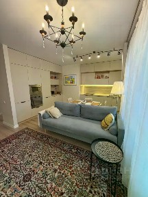 Продается 2-комн. квартира, 80,9 м²