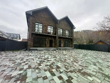 Продается 2-этажный дом, 150 м²