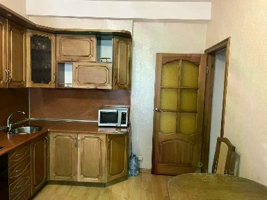 Продается 3-комн. квартира, 98 м²