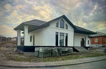 Продается 1-этажный дом, 192 м²