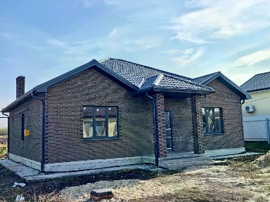 Продается 1-этажный дом, 140 м²