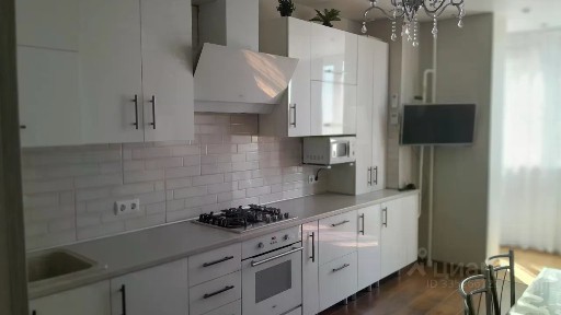 Сдается 1-комн. квартира, 50 м²