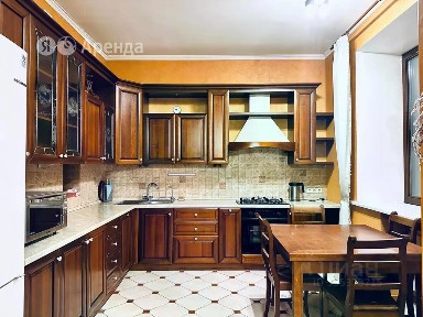 Сдается 3-комн. квартира, 113 м²