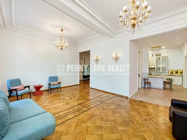 Сдается 5-комн. квартира, 135,2 м²