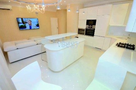 Сдается 2-комн. квартира, 70 м²