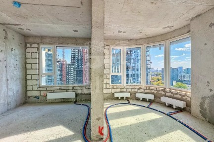 Продается 4-комн. квартира, 109,1 м²