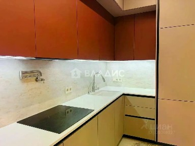 Продается 2-комн. квартира, 83 м²