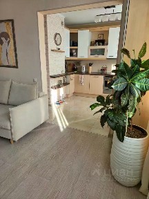 Продается 2-комн. квартира, 53,2 м²