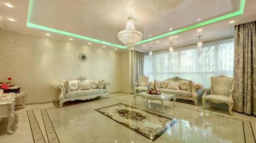 Продается 4-комн. квартира, 199 м²