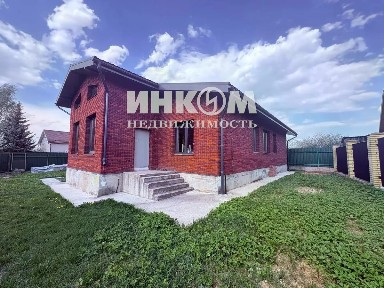 Продается 2-этажный дом, 213,4 м²