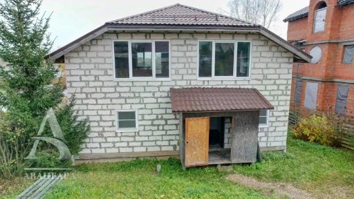 Продается 2-этажный дом, 240 м²