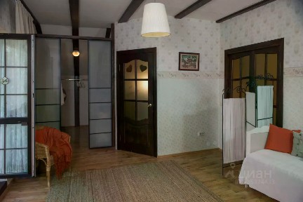 Сдается 2-этажный коттедж, 365 м²
