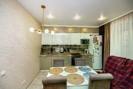 Продается 2-комн. квартира, 83,9 м²