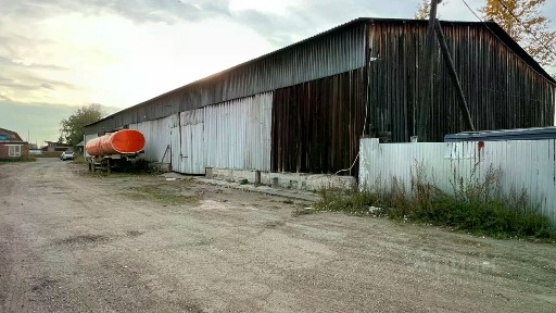 Продается помещение свободного назначения, 1 090 м²