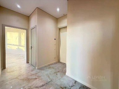 Продается 2-комн. квартира, 65 м²