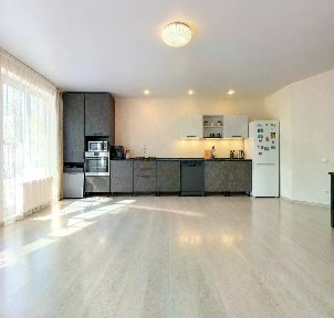 Продается 2-этажный таунхаус, 115,8 м²