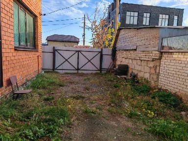 Сдается 2-этажный коттедж, 205 м²