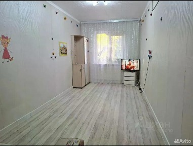 Омская область, Омск, Ленинский, мкр. Радуга, Крыловская ул., 31