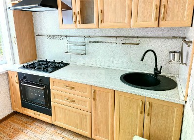 Продается 3-комн. квартира, 56 м²