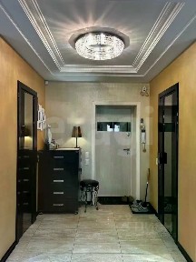 Продается 4-комн. квартира, 127 м²