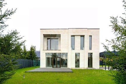 Продается 2-этажный дом, 202 м²
