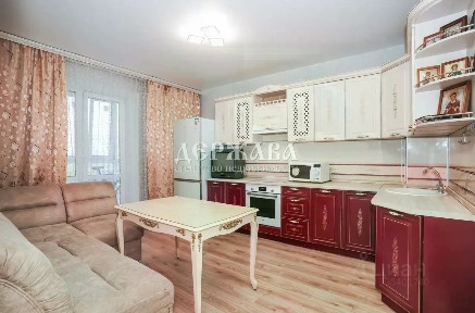 Продается 3-комн. квартира, 79,5 м²