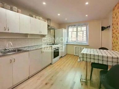 Продается 3-комн. квартира, 74 м²