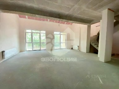 Продается 5-комн. квартира, 229,4 м²